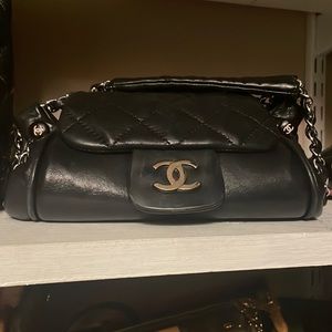 Chanel small black lambskin quilted handbag AUTHENTIC!! Serial# 9845626 SOLD!